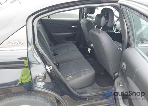 2013 Chrysler 200 Touring из США, поврежденный, VIN 1C3CCBBBXDN539172